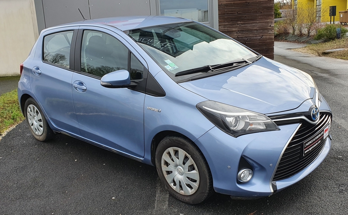 Toyota Yaris — 8